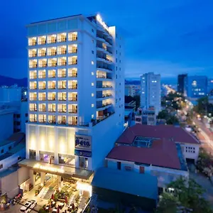 住宿加早餐酒店 Sao Viet By Onhotelrooms, 芽庄
